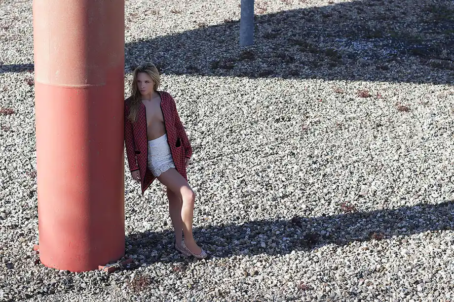 Drittes Fashion-Editorial mit Carina Amber.
